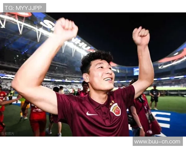 描绘足球明星武磊的精彩瞬间与辉煌成就的艺术作品