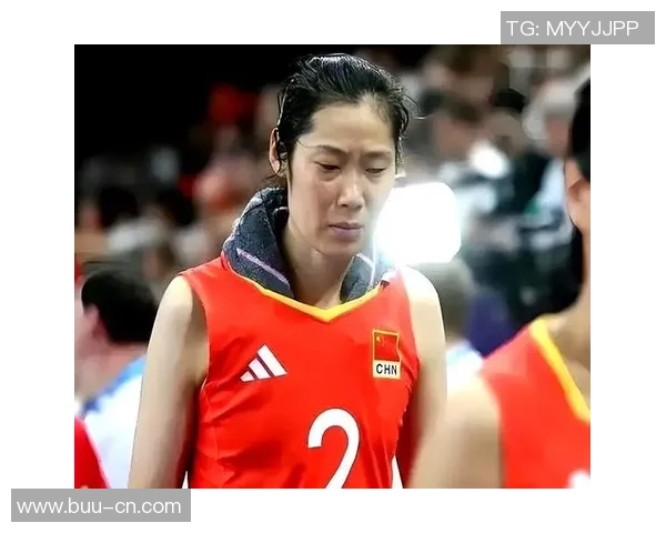 朱婷足球明星身份揭秘她在足球界的影响力与成就分析